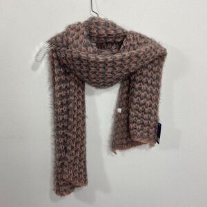 NWT Super Soft Pink and Gray Scarf